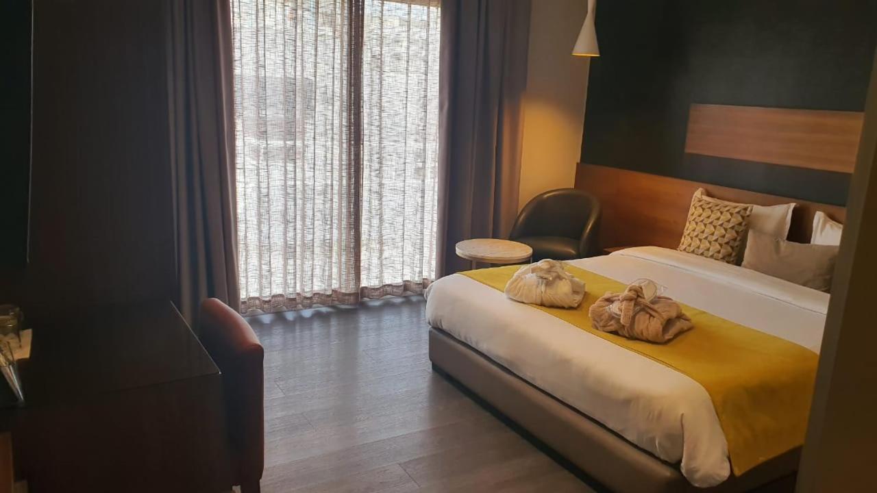 Yto Boutique Casa Blanca